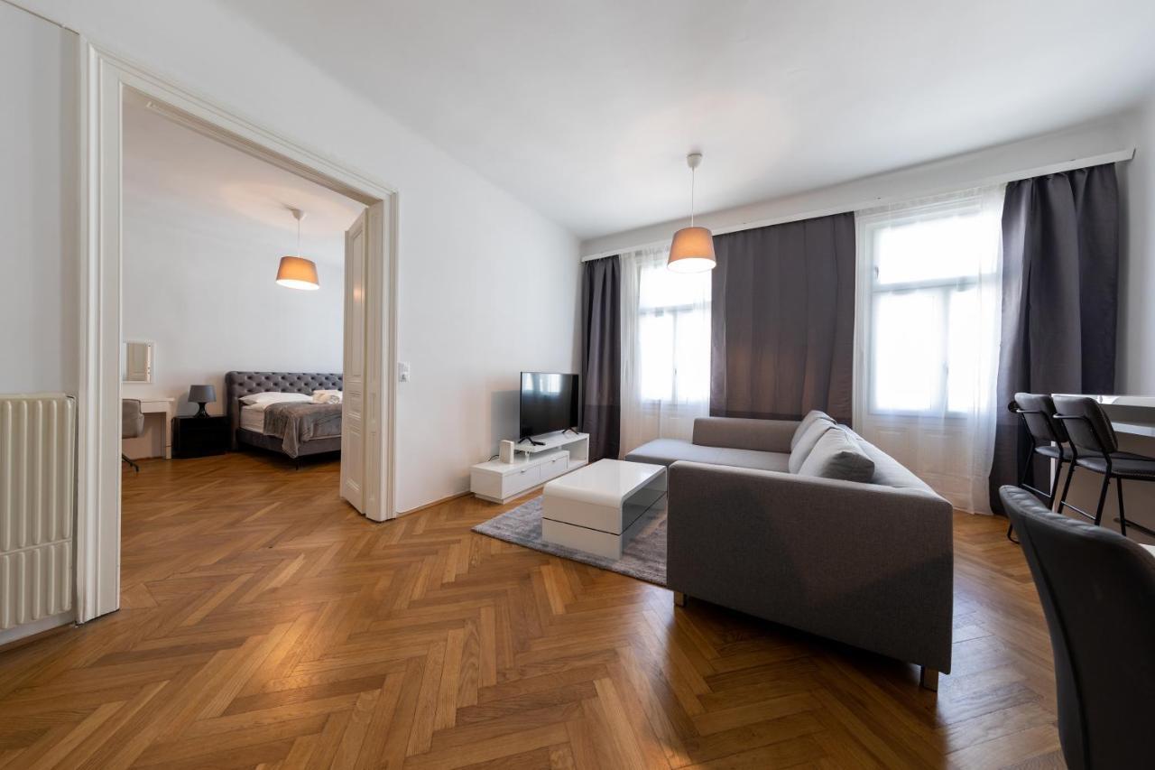 Vienna Dream Apartments City Center ภายนอก รูปภาพ