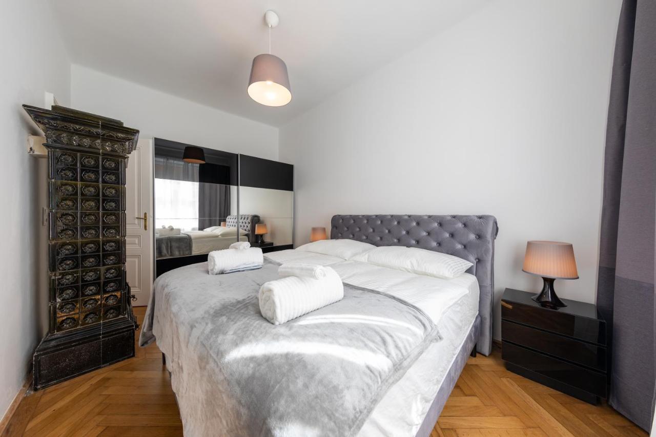 Vienna Dream Apartments City Center ภายนอก รูปภาพ
