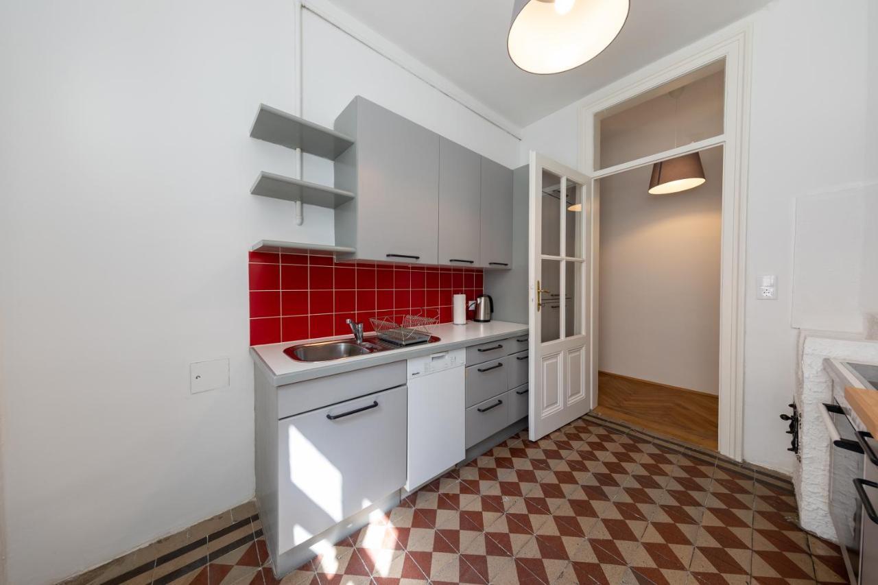Vienna Dream Apartments City Center ภายนอก รูปภาพ